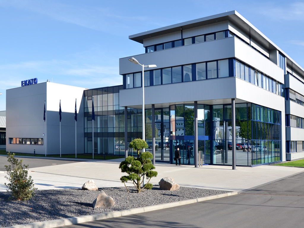 Warm congratulations to Lotte Fasteners for becoming the supplier of the world’s largest mixer giant EKATO Warm congratulations to Lotte Fasteners for becoming the supplier of the world’s largest mixer giant EKATO